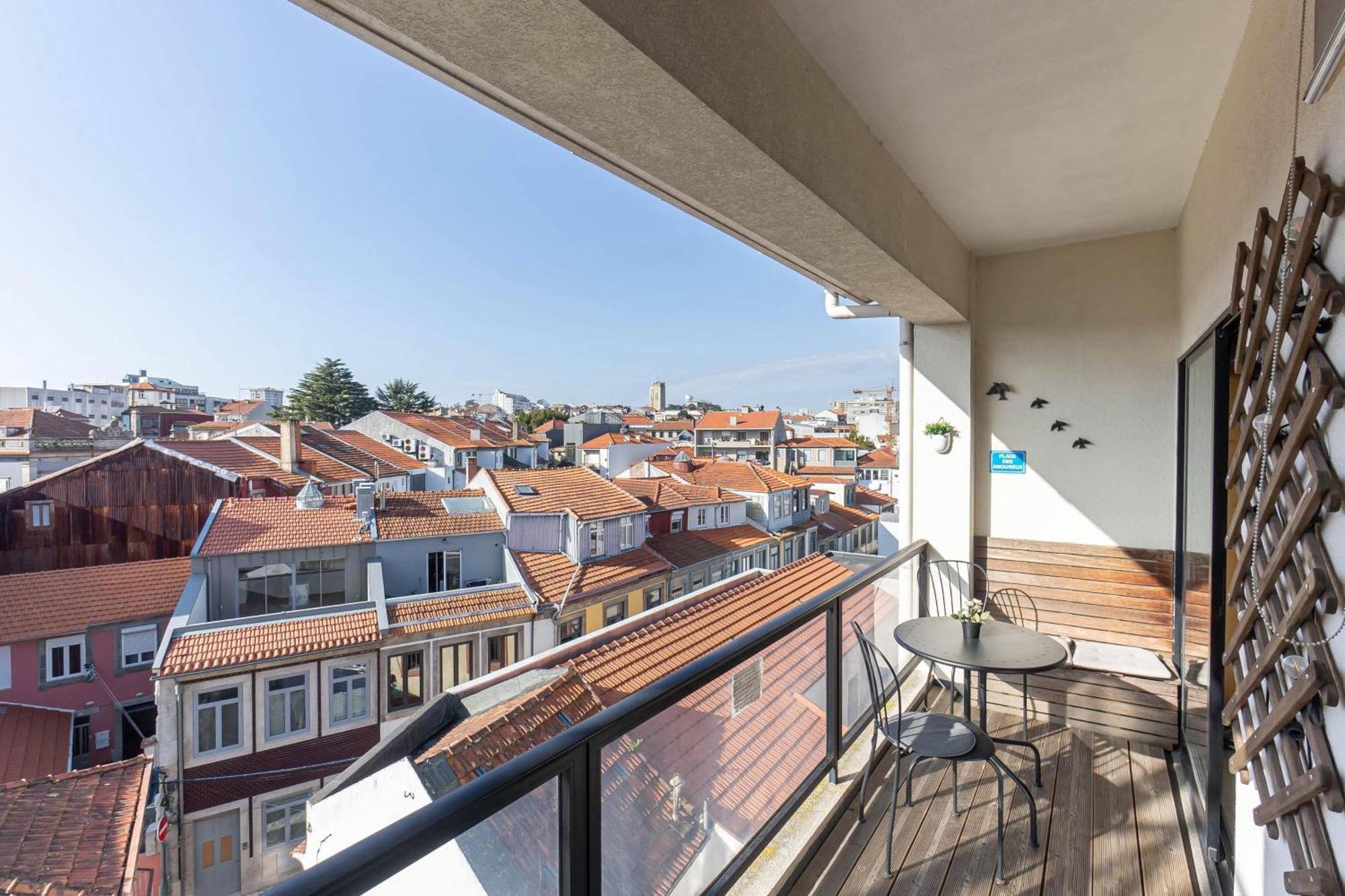 Top Floor Apartment With Sunny Balconies Porto Exterior foto